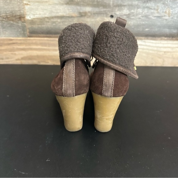 Tommy Hilfiger Brown Zaria Boots Suede Wedge Bootie Womens  Size 10 Fold Over - Picture 3 of 11